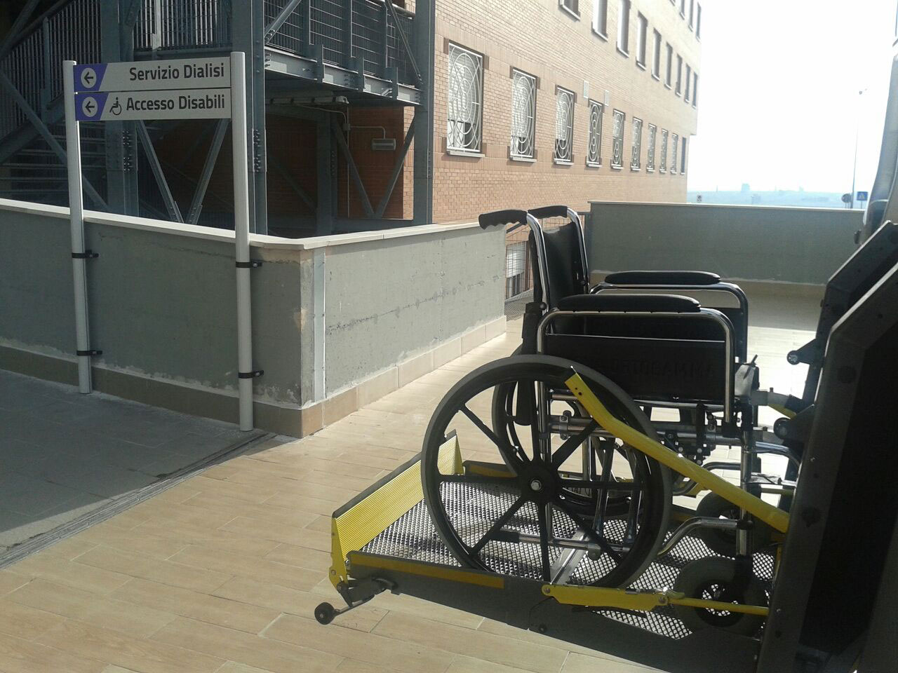 minibus-disabili-02